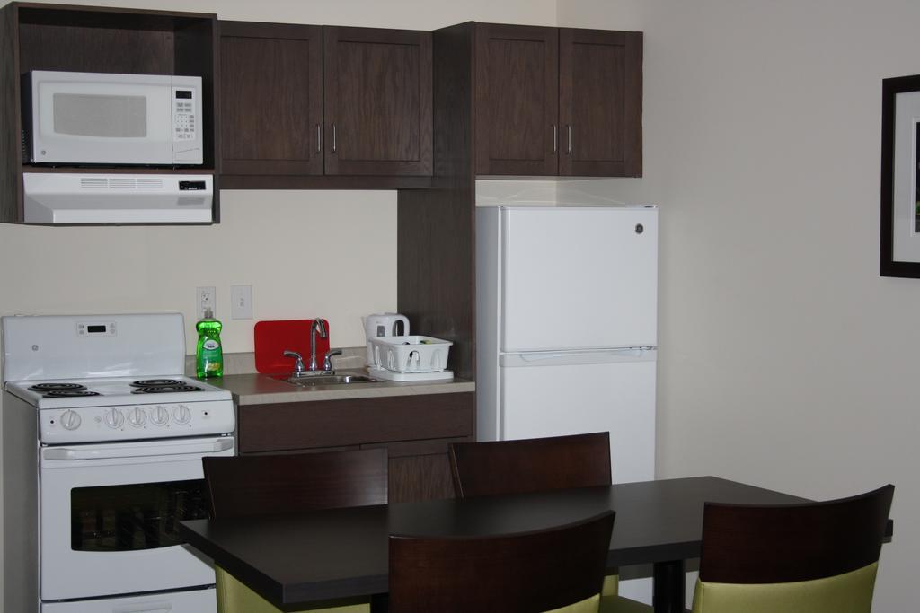 Crossroads Inn & Suites Paradise Εξωτερικό φωτογραφία